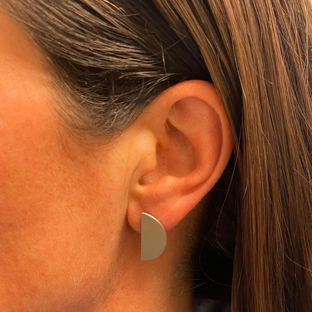 LUNAR earrings half moon