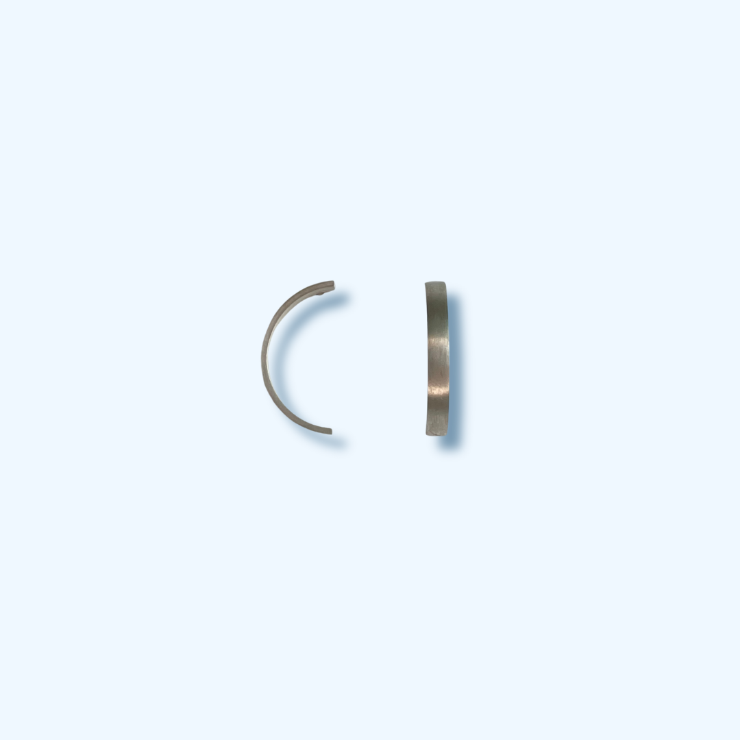 LUNAR earrings crescent moon