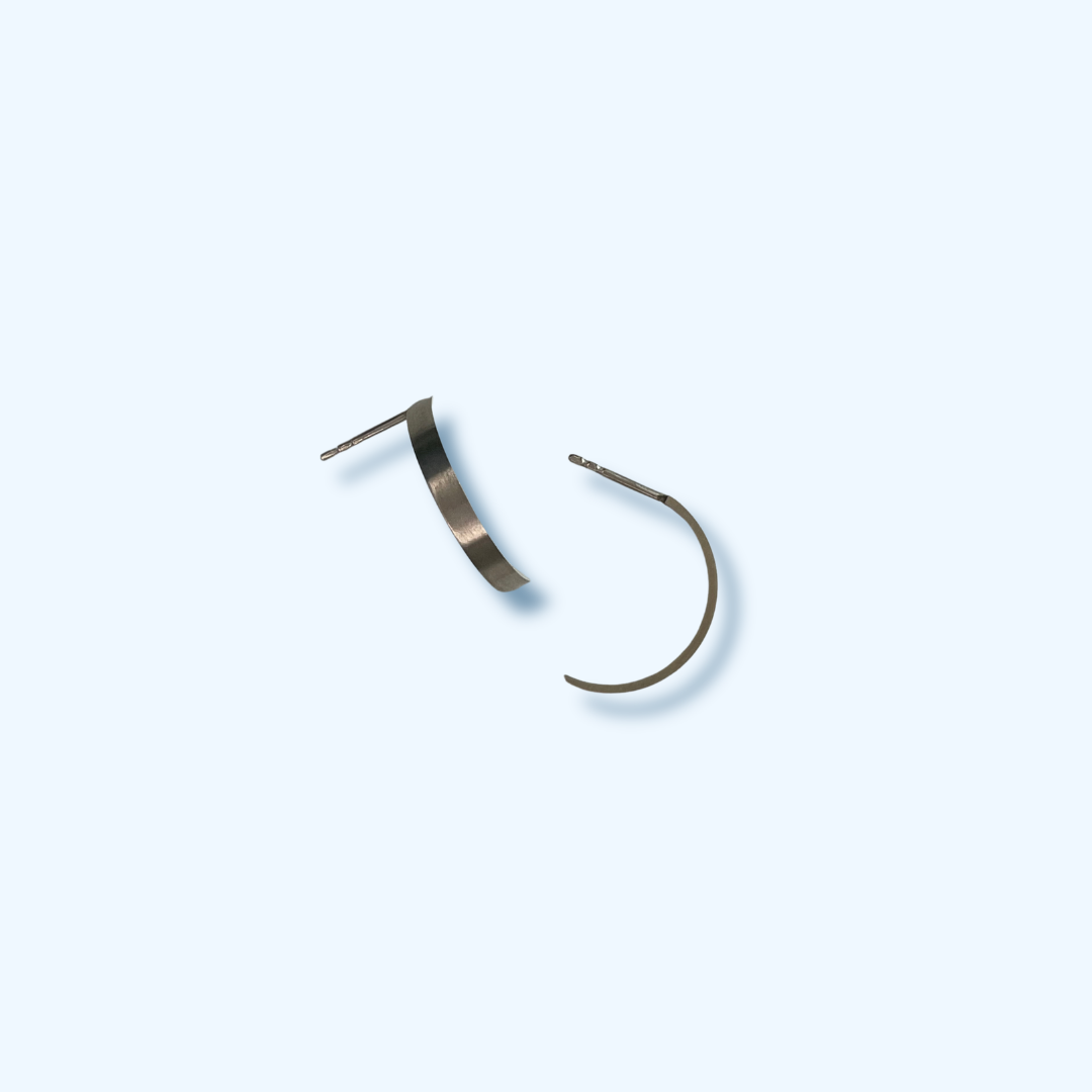 LUNAR earrings crescent moon
